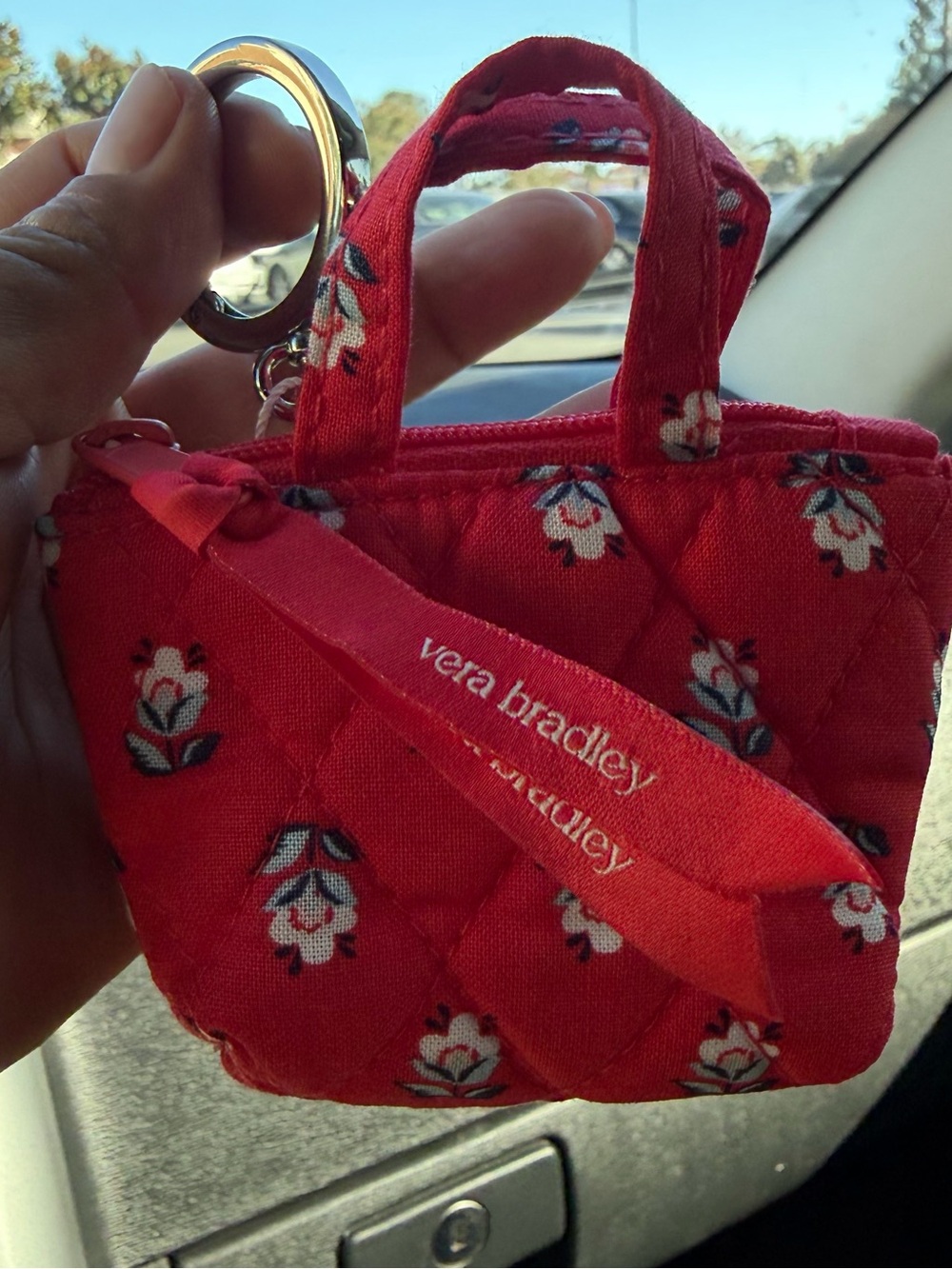 Vera Bradley Hot Pink Quilted Mini Tote Coin Purse - Picture 5 of 5